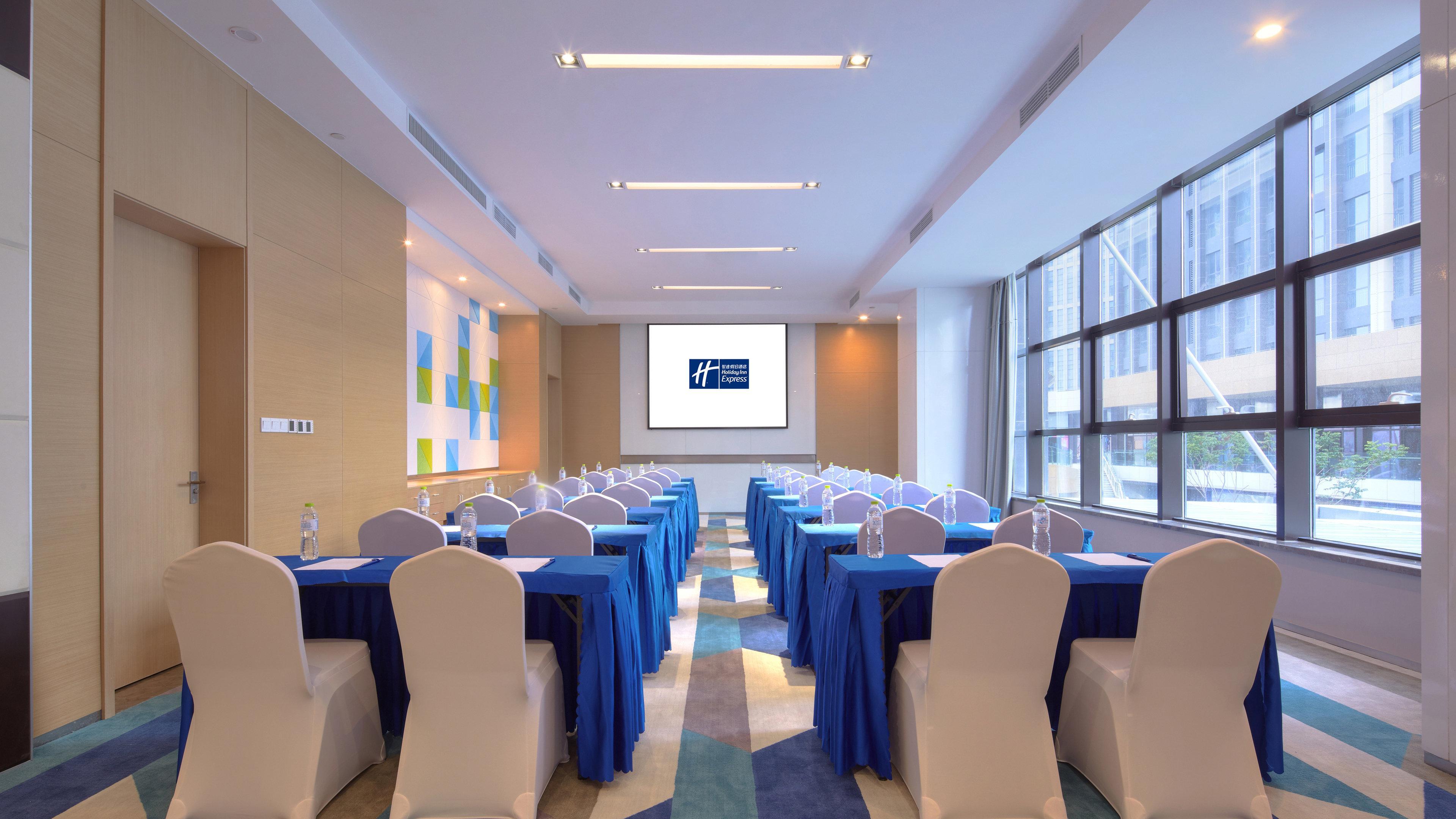 Holiday Inn Express - Qingdao West Coast By Ihg Zewnętrze zdjęcie