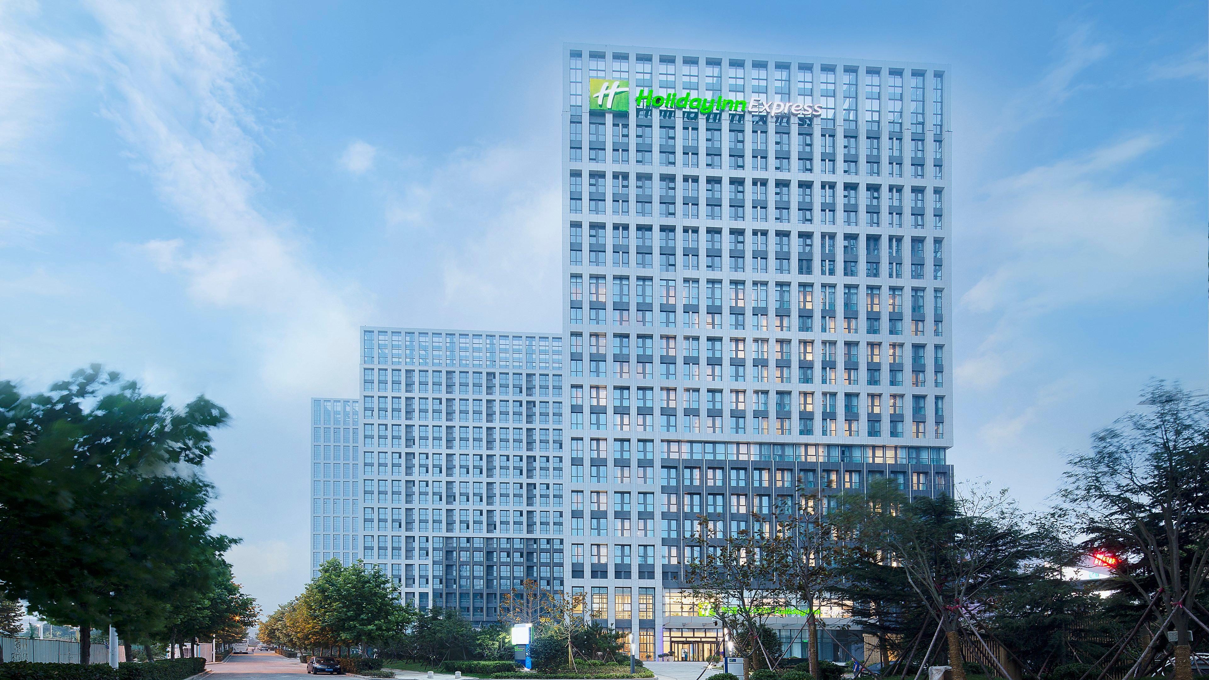 Holiday Inn Express - Qingdao West Coast By Ihg Zewnętrze zdjęcie