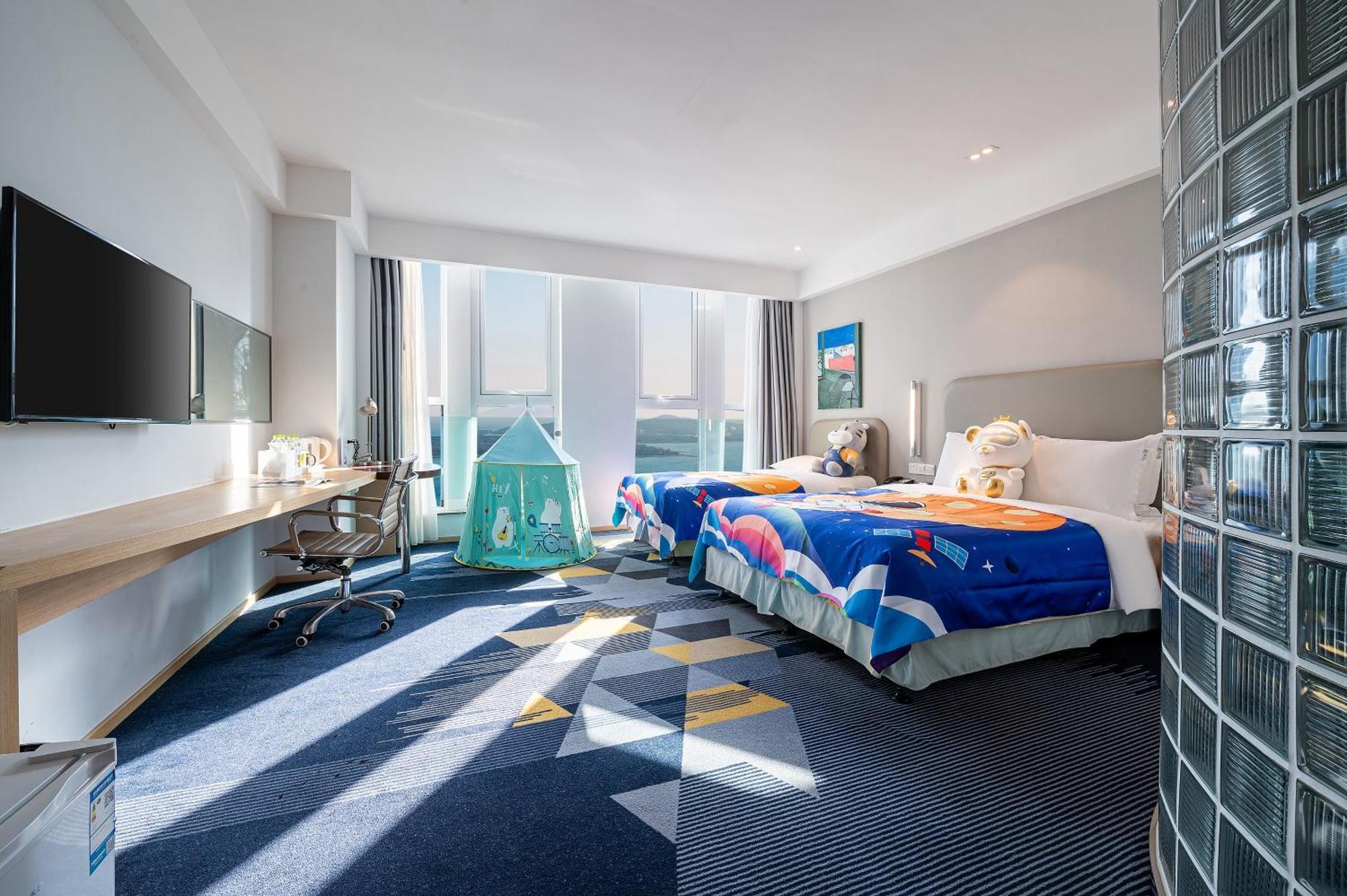 Holiday Inn Express - Qingdao West Coast By Ihg Zewnętrze zdjęcie