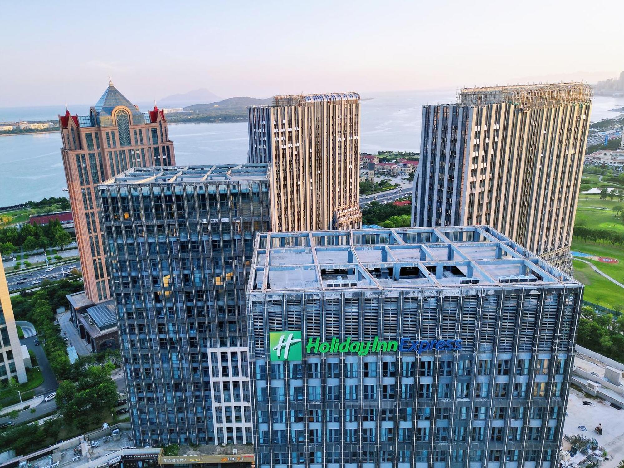 Holiday Inn Express - Qingdao West Coast By Ihg Zewnętrze zdjęcie